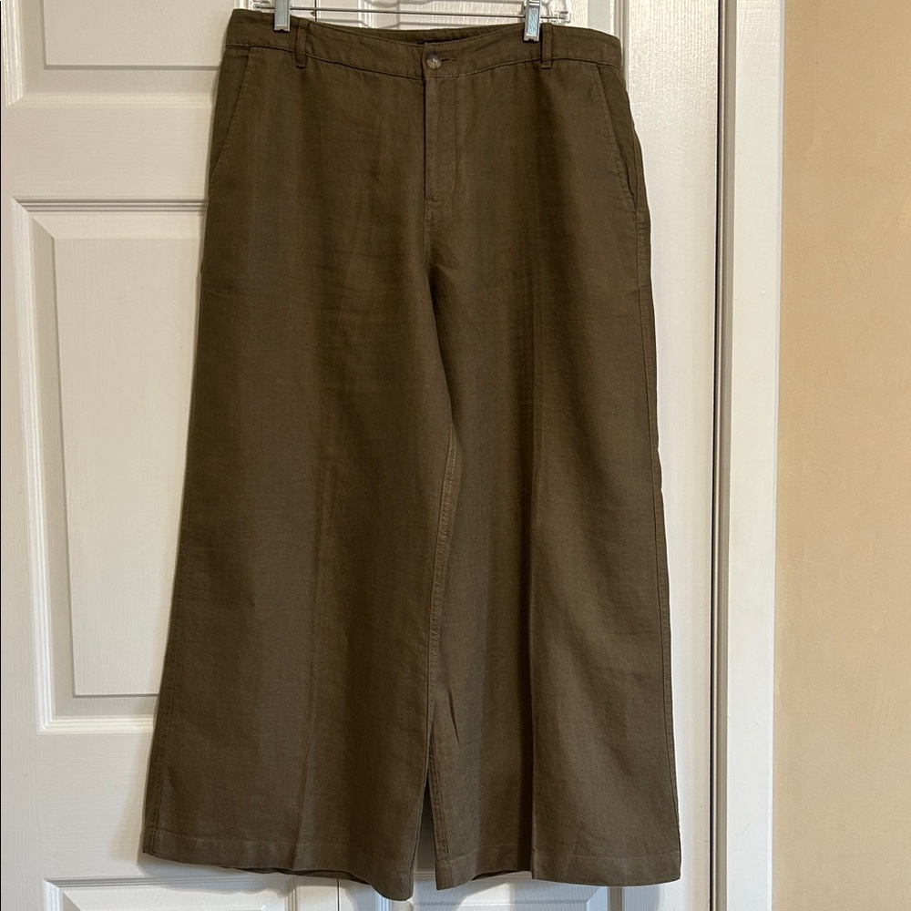 Madewell wide leg linen trousers.